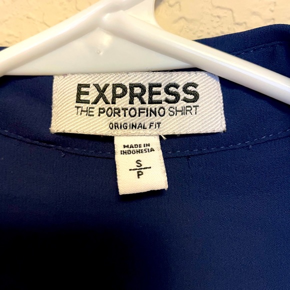 Express blue sleeveless shirt - Picture 3 of 3